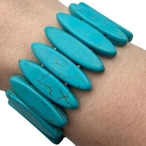 Turquoise Dyed Howlite Bracelet Oval Beaded Elastic Stretch Bracelet